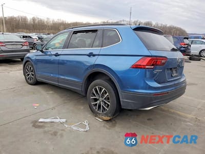 Drugie zdjęcie samochodu z przodu: 2019 VOLKSWAGEN TIGUAN SE VIN:3VV2B7AX9KM121098 - miniatura
