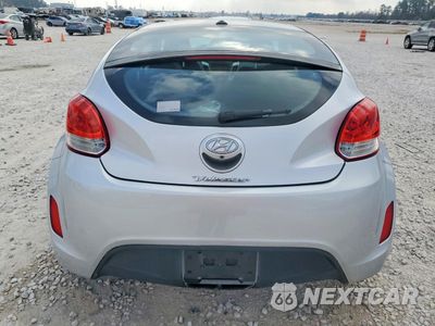 Zdjęcie 6 z 13 samochodu: 2016 HYUNDAI VELOSTER VIN:KMHTC6AD0GU298590 - miniatura