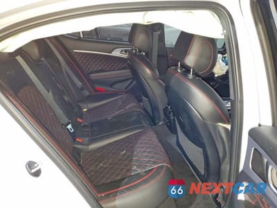 Zdjęcie 10 z 13 samochodu: 2021 GENESIS G70 VIN:KMTG34LEXMU074398 - miniatura