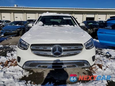 Piąte zdjęcie samochodu w środku: 2022 MERCEDES-BENZ GLC 300 4MATIC VIN:W1N0G8EBXNG115782 - miniatura