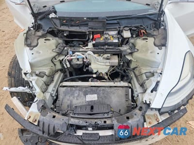 Zdjęcie 11 z 12 samochodu: 2018 TESLA MODEL 3 VIN:5YJ3E1EA9JF051893 - miniatura