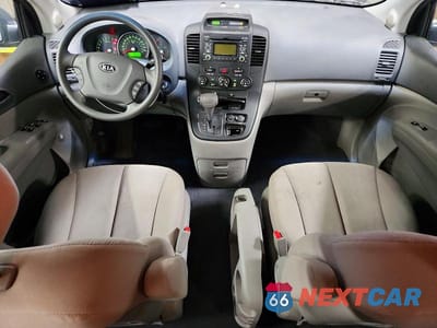Zdjęcie 8 z 14 samochodu: 2010 KIA SEDONA LX VIN:KNDMG4C32A6336015 - miniatura