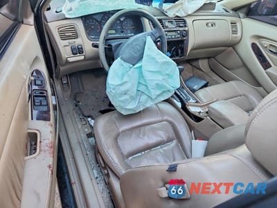 Zdjęcie 8 z 11 samochodu: 2000 HONDA ACCORD EX VIN:1HGCG2253YA013703 - miniatura