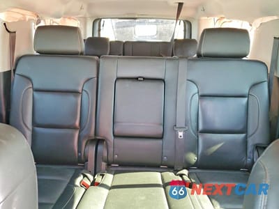 Zdjęcie 10 z 12 samochodu: 2020 CHEVROLET SUBURBAN K1500 LT VIN:1GNSKHKC8LR157744 - miniatura