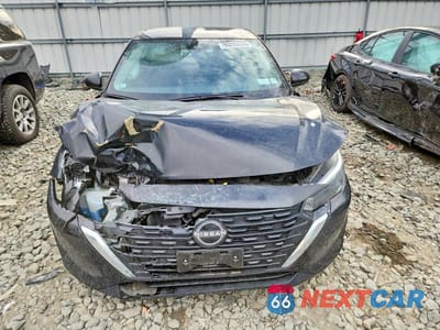 Piąte zdjęcie samochodu w środku: 2024 NISSAN SENTRA S VIN:3N1AB8BV1RY360941 - miniatura