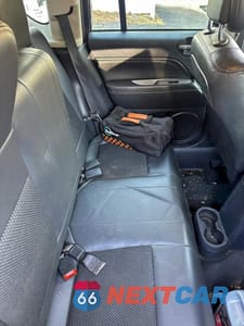 Zdjęcie 6 z 11 samochodu: 2015 JEEP COMPASS LATITUDE VIN:1C4NJDEB5FD162504 - miniatura