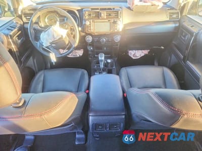 Zdjęcie 8 z 13 samochodu: 2019 TOYOTA 4RUNNER TRD OFF-ROAD PREMIUM VIN:JTEBU5JR1K5667507 - miniatura
