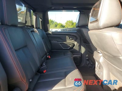 Zdjęcie 10 z 12 samochodu: 2024 NISSAN TITAN PRO-4X VIN:1N6AA1ED9RN104101 - miniatura