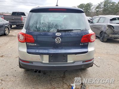 Zdjęcie 6 z 14 samochodu: 2009 VOLKSWAGEN TIGUAN S VIN:WVGAV75N89W518379 - miniatura