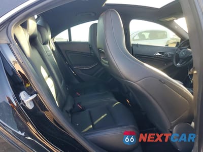Zdjęcie 10 z 12 samochodu: 2018 MERCEDES-BENZ CLA 250 VIN:WDDSJ4EB4JN604457 - miniatura