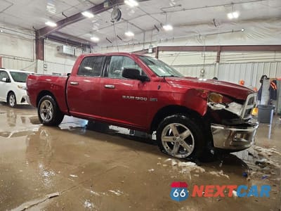 Czwarte zdjęcie samochodu z boku: 2012 DODGE RAM 1500 SLT VIN:1C6RD7LT5CS179694 - miniatura