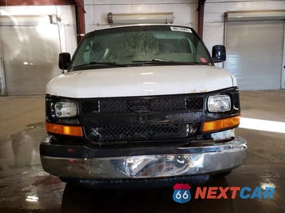 Piąte zdjęcie samochodu w środku: 2013 CHEVROLET EXPRESS G3500 LS VIN:1GNZGZBG5D1124659 - miniatura