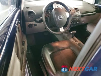 Zdjęcie 8 z 13 samochodu: 2000 VOLKSWAGEN NEW BEETLE GLS VIN:3VWCA21C2YM477100 - miniatura