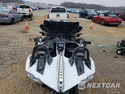 Zdjęcie 6 z 8 samochodu: 2021 POLARIS SLINGSHOT S VIN:57XAASHD5M8146803 - miniatura