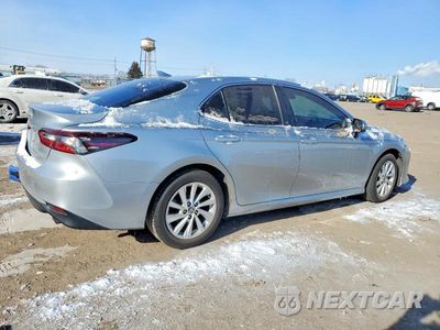 Trzecie zdjęcie samochodu z tyłu: 2021 TOYOTA CAMRY LE VIN:4T1C11AK7MU462307 - miniatura