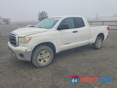 2011 TOYOTA TUNDRA DOUBLE CAB SR5 5TFUM5F16BX022422 - główne zdjęcie licytacji z USA - miniatura