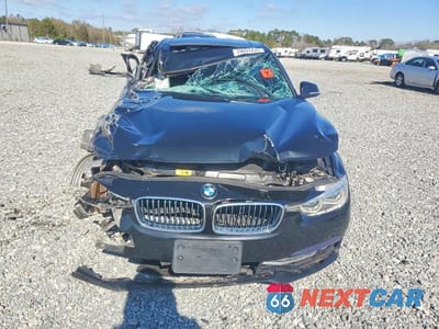 Piąte zdjęcie samochodu w środku: 2018 BMW 330E VIN:WBA8E1C50JA159577 - miniatura