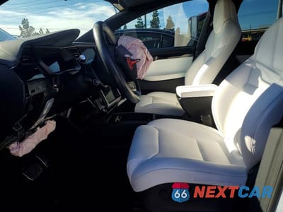 Zdjęcie 7 z 12 samochodu: 2018 TESLA MODEL X VIN:5YJXCBE23JF121846 - miniatura