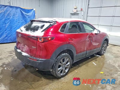 Trzecie zdjęcie samochodu z tyłu: 2022 MAZDA CX-30 PREFERRED VIN:3MVDMBCLXNM456694 - miniatura