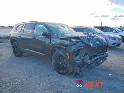 Czwarte zdjęcie samochodu z boku: 2025 BUICK ENCLAVE SPORT TOURING VIN:5GAERBRS7SJ204787 - miniatura