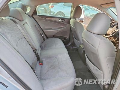 Zdjęcie 10 z 12 samochodu: 2013 HYUN SONATA GLS VIN:5NPEB4AC7DH737088 - miniatura