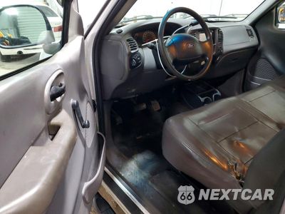 Zdjęcie 8 z 12 samochodu: 2003 FORD F150 VIN:2FTRF17233CA23434 - miniatura