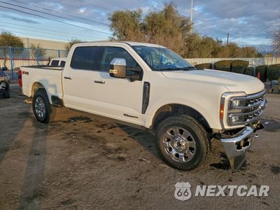 Czwarte zdjęcie samochodu z boku: 2024 FORD F250 SUPER DUTY VIN:1FT8W2BT9RED44799 - miniatura
