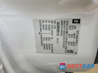 Zdjęcie 12 z 12 samochodu: 2011 GMC YUKON XL DENALI VIN:1GKS2MEF2BR371512 - miniatura