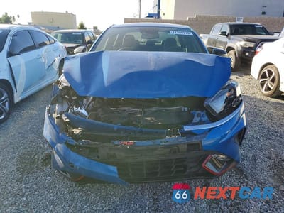 Piąte zdjęcie samochodu w środku: 2022 KIA FORTE GT LINE VIN:3KPF54AD6NE433213 - miniatura
