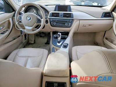 Zdjęcie 8 z 12 samochodu: 2012 BMW 328 I VIN:WBA3A5C59CF259051 - miniatura