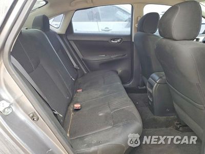 Zdjęcie 10 z 13 samochodu: 2018 NISSAN SENTRA S VIN:3N1AB7AP9JY303212 - miniatura