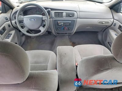 Zdjęcie 8 z 12 samochodu: 2004 FORD TAURUS SES VIN:1FAFP55S14G200207 - miniatura