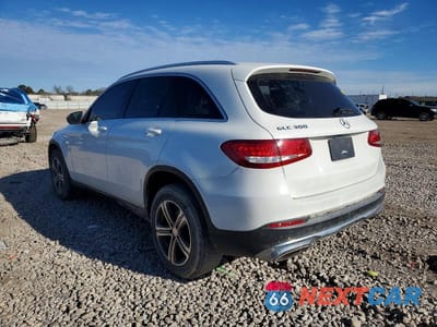 Drugie zdjęcie samochodu z przodu: 2016 MERCEDES-BENZ GLC 300 VIN:WDC0G4JB2GF077005 - miniatura