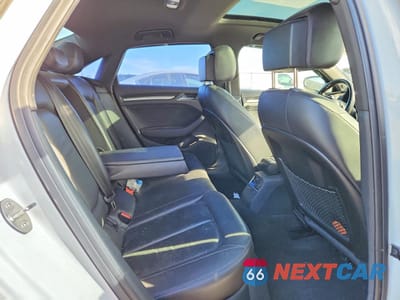 Zdjęcie 10 z 12 samochodu: 2018 AUDI A3 PREMIUM VIN:WAUAUGFF0J1031237 - miniatura