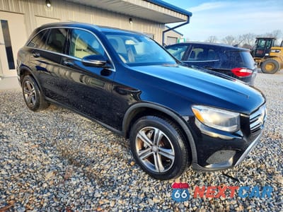 Czwarte zdjęcie samochodu z boku: 2017 MERCEDES-BENZ GLC 300 VIN:WDC0G4JB0HF178027 - miniatura