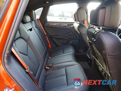 Zdjęcie 11 z 15 samochodu: 2024 PORSCHE MACAN BASE VIN:WP1AA2A51RLB00657 - miniatura