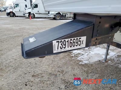 Zdjęcie 7 z 10 samochodu: 2001 JAYCO QWEST CAMPER VIN:1UJCJ02N815DB0516 - miniatura