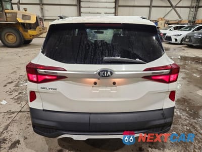 Zdjęcie 6 z 12 samochodu: 2021 KIA SELTOS LX VIN:KNDEPCAAXM7108987 - miniatura