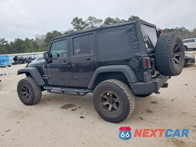 Drugie zdjęcie samochodu z przodu: 2013 JEEP WRANGLER UNLIMITED SPORT VIN:1C4BJWDGXDL590602 - miniatura