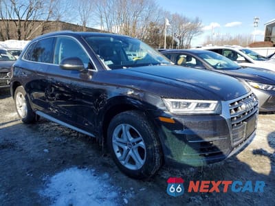 Czwarte zdjęcie samochodu z boku: 2018 AUDI Q5 PREMIUM PLUS VIN:WA1BNAFY7J2240272 - miniatura