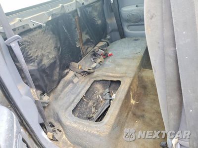 Zdjęcie 10 z 13 samochodu: 2002 TOYOTA TUNDRA ACCESS CAB VIN:5TBBT441X2S288774 - miniatura