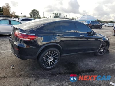 Trzecie zdjęcie samochodu z tyłu: 2022 MERCEDES-BENZ GLC COUPE 300 4MATIC VIN:W1N0J8EB1NG080647 - miniatura