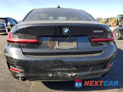 Zdjęcie 6 z 12 samochodu: 2019 BMW 330I VIN:WBA5R1C50KAK11900 - miniatura