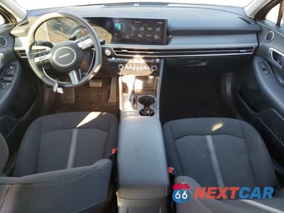 Zdjęcie 8 z 12 samochodu: 2025 HYUNDAI SONATA SE VIN:KMHL24JAXSA503971 - miniatura