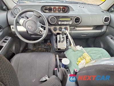 Zdjęcie 8 z 12 samochodu: 2008 SCION XB BASE VIN:JTLKE50E781040038 - miniatura