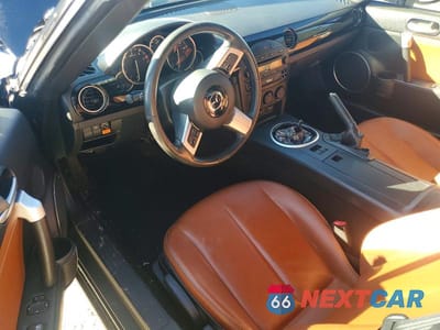 Zdjęcie 8 z 11 samochodu: 2008 MAZDA MX-5 MIATA VIN:JM1NC26F580143624 - miniatura