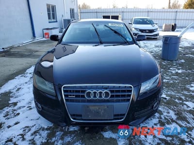 Piąte zdjęcie samochodu w środku: 2010 AUDI A5 PREMIUM PLUS VIN:WAULFAFR5AA076328 - miniatura
