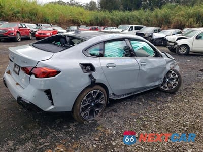 Trzecie zdjęcie samochodu z tyłu: 2025 BMW 228XI VIN:WBA23GG01S7T71870 - miniatura