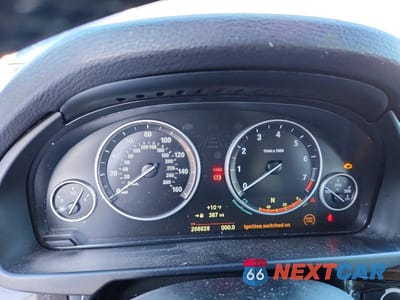 Zdjęcie 9 z 12 samochodu: 2015 BMW X5 SDRIVE35I VIN:5UXKR2C51F0H39289 - miniatura