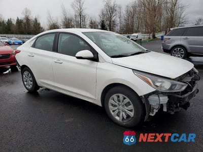 Czwarte zdjęcie samochodu z boku: 2022 HYUNDAI ACCENT SE VIN:3KPC24A60NE186400 - miniatura